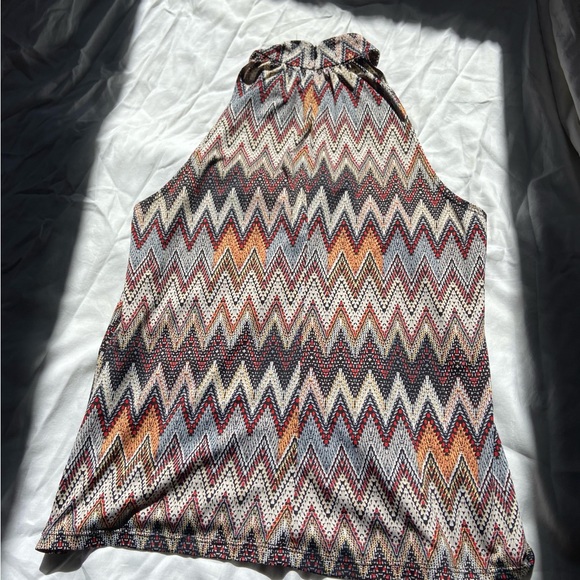 Mock neck tank top - Picture 7 of 8